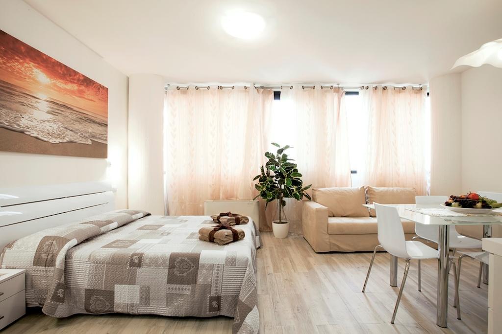 Residence Ferrucci Prato  Pokój zdjęcie